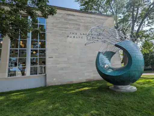J&P Coatings created a wave-shaped sculpture that stands outside the Lakewood Public Library. The sculpture brings a modern look to the library&rsquo;s entrance.